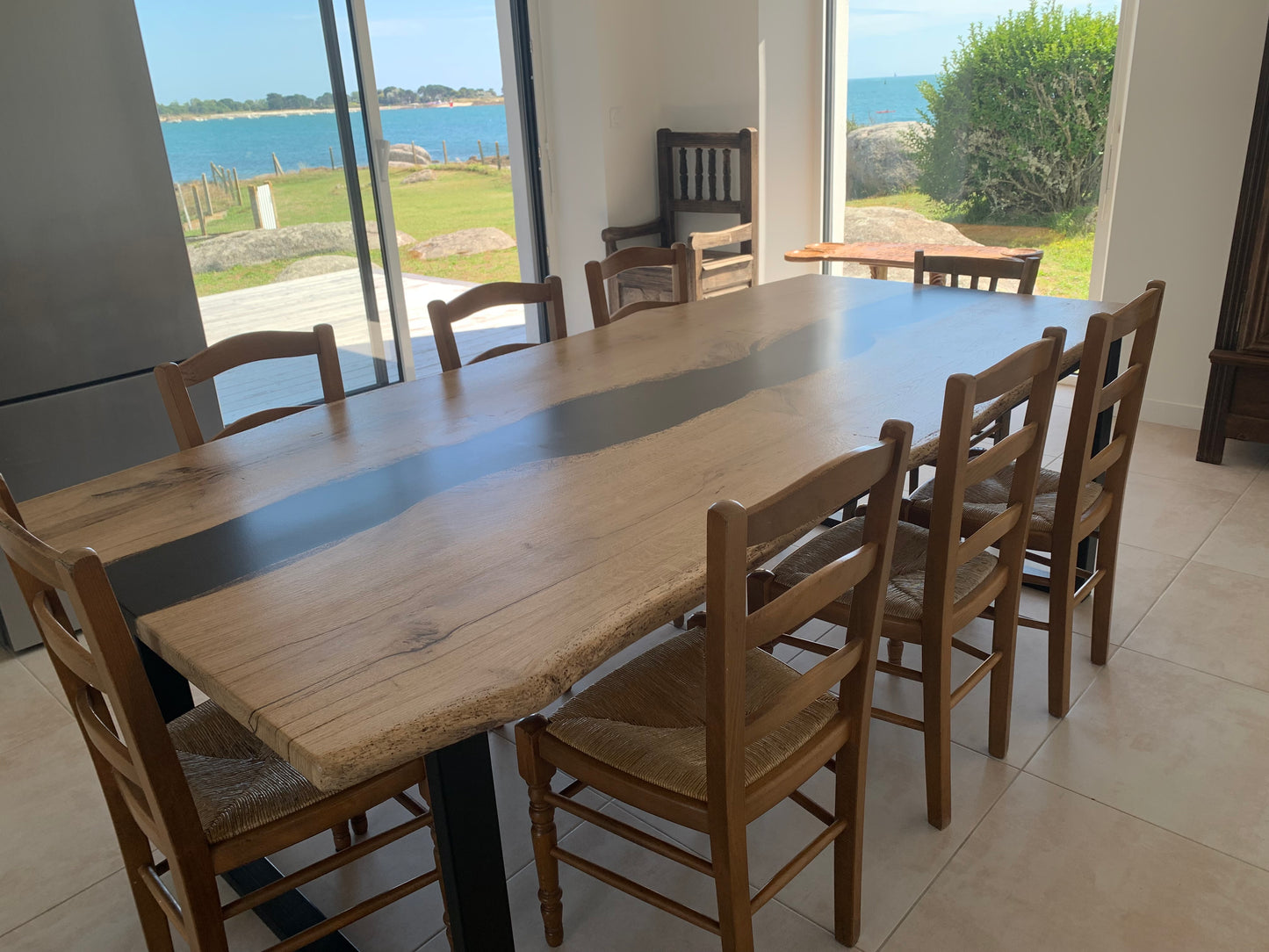 Table à manger rivière (Orme)